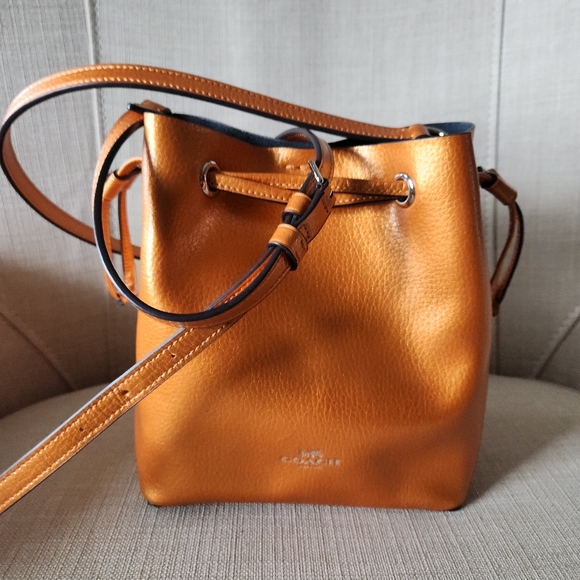 Coach Metallic Orange Leather Drawstring Crossbody - Picture 5 of 15